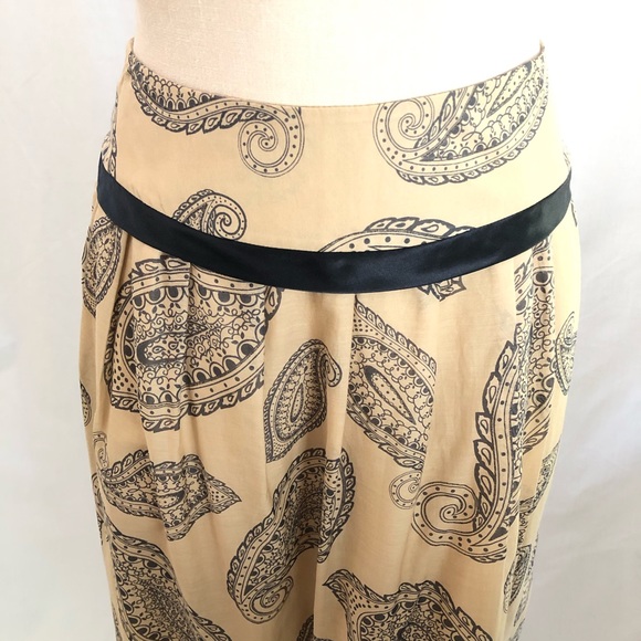 Pendleton Skirt Silk Blend size 12 Paisley Print Tan Black - Picture 2 of 9